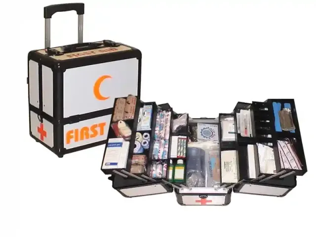 جعبه کمکهای اولیه اورژانس آلومینومی با دسته تراولی و چرخ RE03