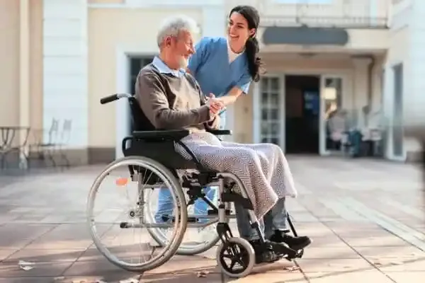 خرید ویلچر و انواع آنها