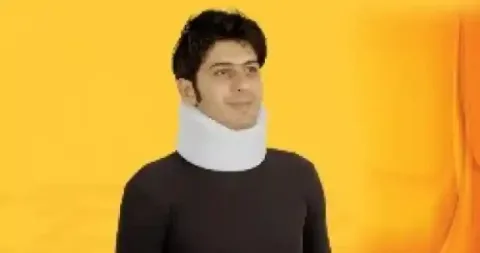 گردنبند طبی اسفنجی قوس‌دار طب و صنعت (Teb & Sanat) مدل 50300